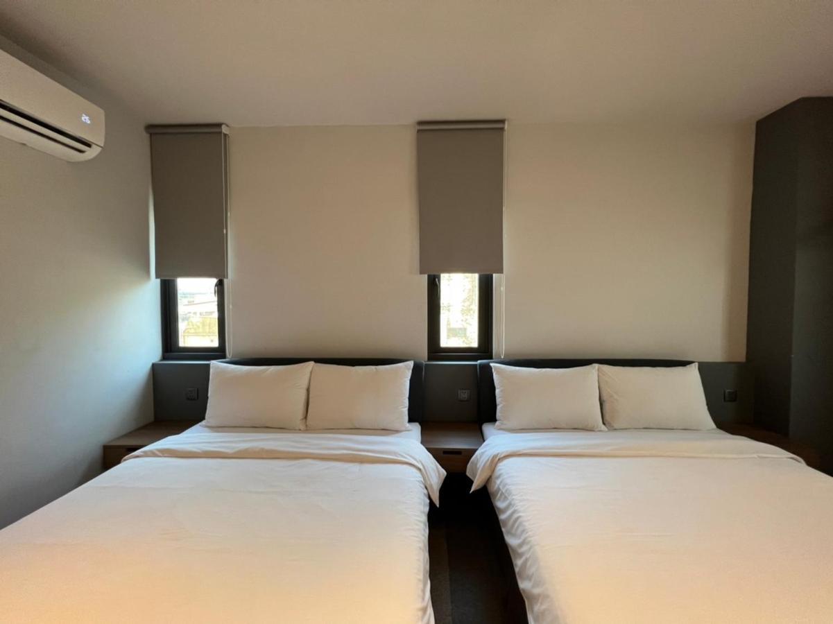 Doudian Ddinn Hotel Taichung Exterior photo