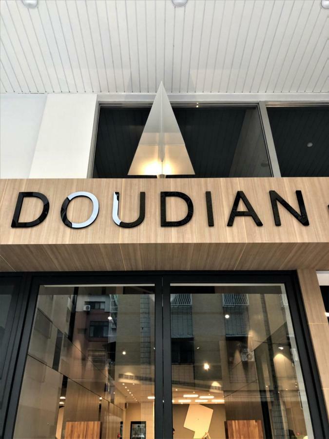 Doudian Ddinn Hotel Taichung Exterior photo